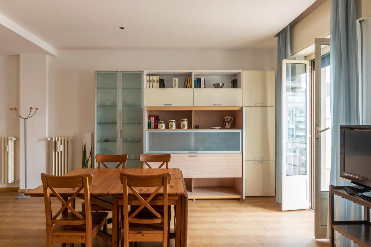 Sunny Apartment Piramide Rom Exterior foto